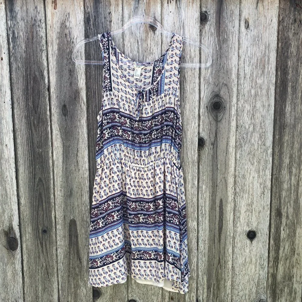 Forever 21 Floral Sleeveless Dress Large
